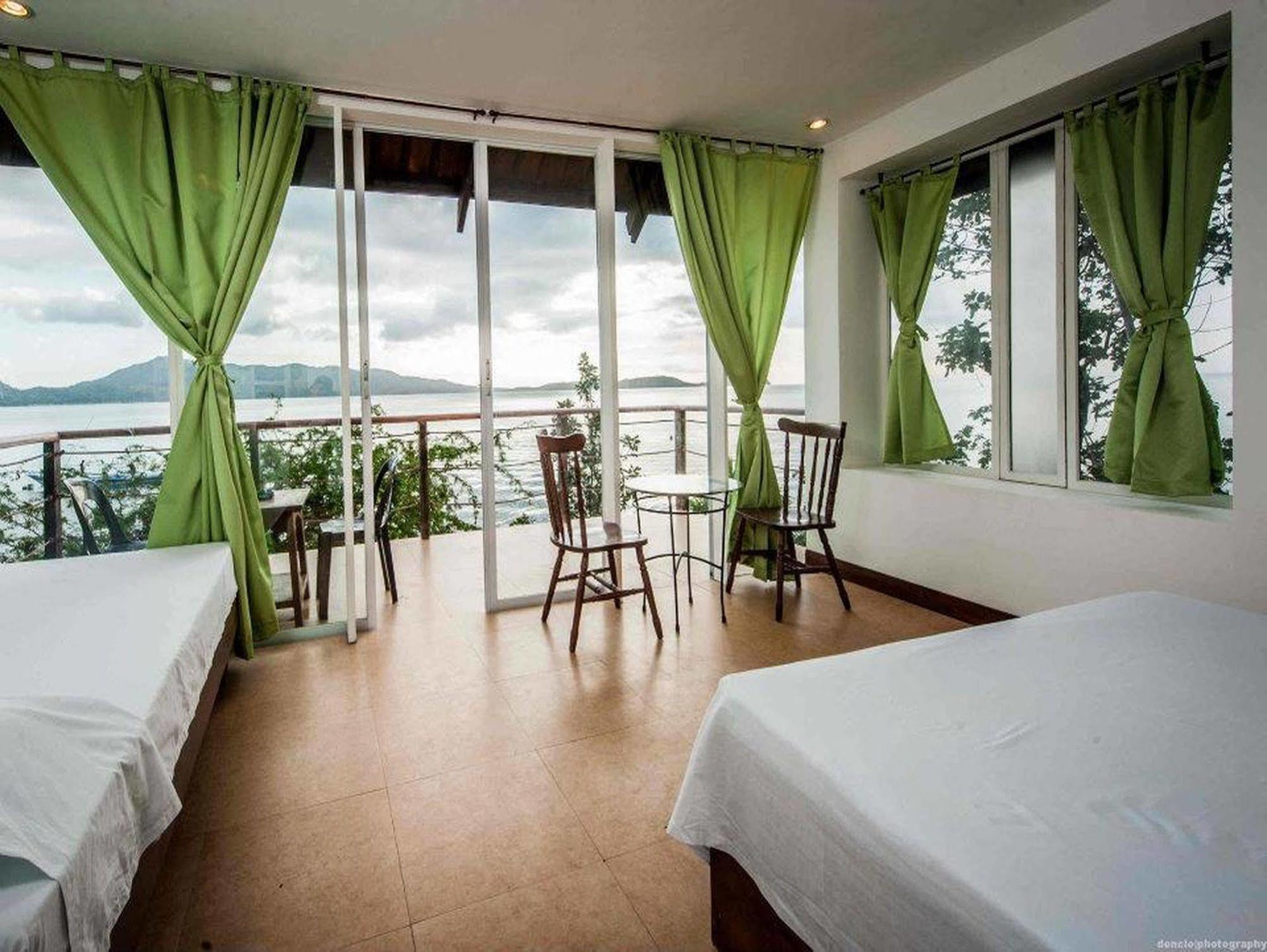 Planet Dive Hotel Mabini  Eksteriør billede
